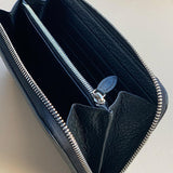 Großes Leder Portmonee für Frauen mit Prägung - Schwarz & Silber | MERSOR